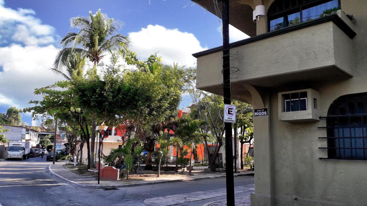 Solimar Inn Suites Zihuatanejo Esterno foto