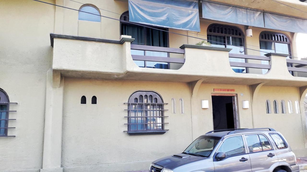 Solimar Inn Suites Zihuatanejo Esterno foto
