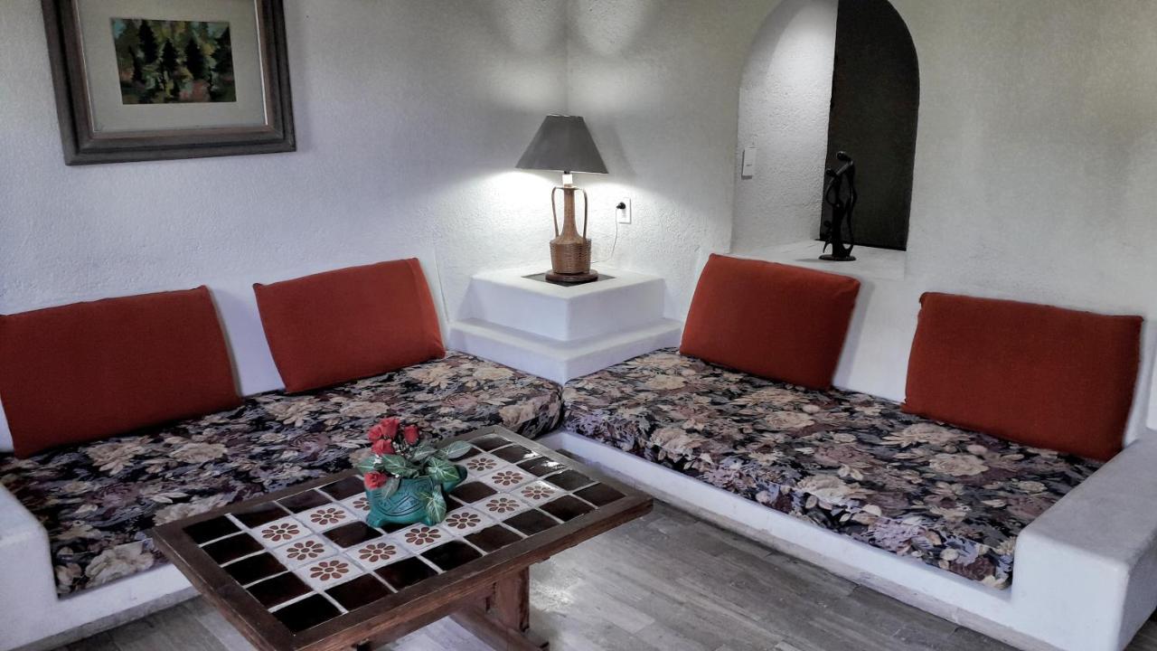 Solimar Inn Suites Zihuatanejo Esterno foto