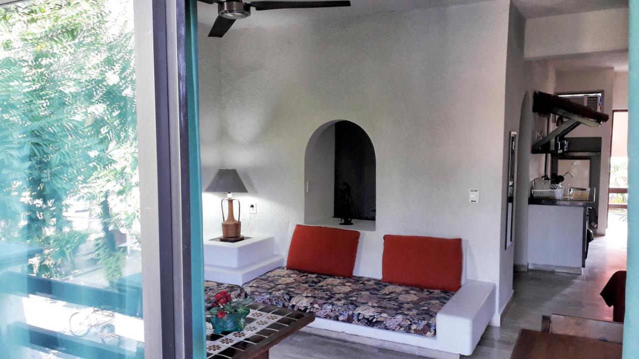 Solimar Inn Suites Zihuatanejo Esterno foto