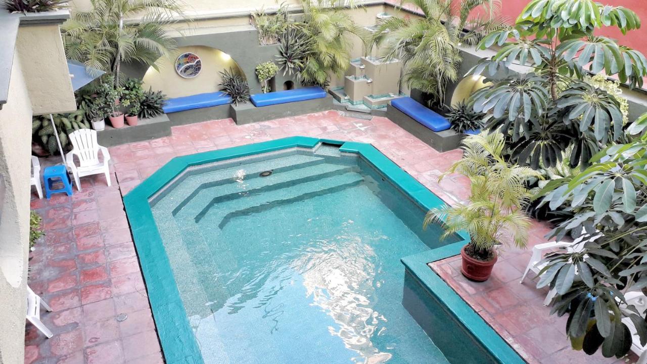 Solimar Inn Suites Zihuatanejo Esterno foto
