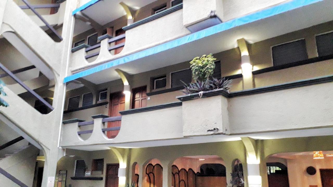 Solimar Inn Suites Zihuatanejo Esterno foto