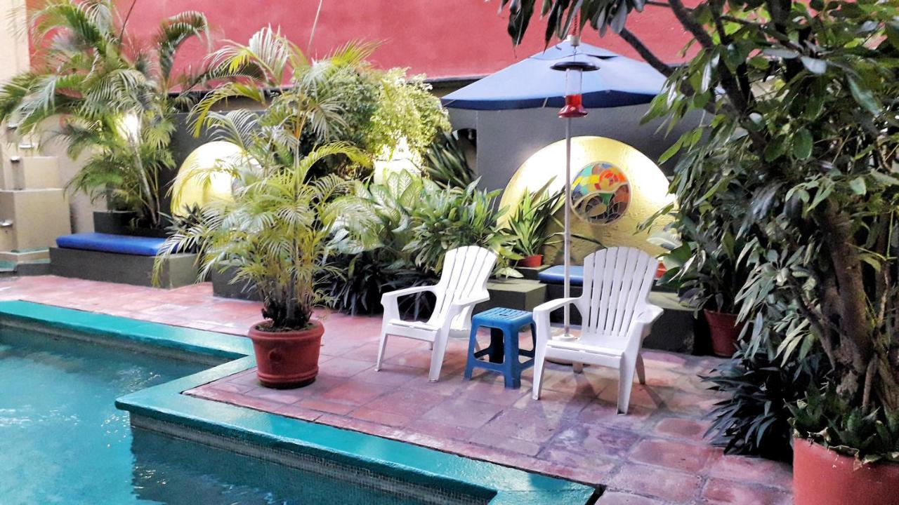 Solimar Inn Suites Zihuatanejo Esterno foto